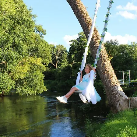 Przystan Wodnica ファームステイ