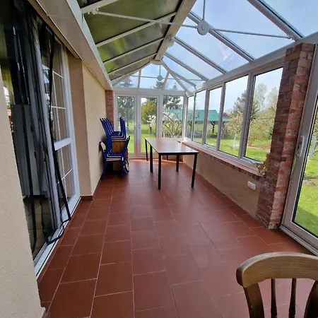 Przystan Wodnica Farma *