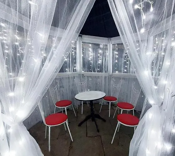 农家乐 Przystan Wodnica *