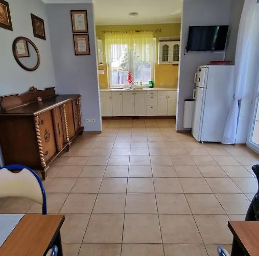 Przystan Wodnica * 乌斯特卡