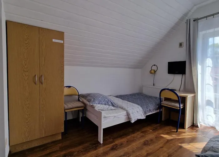 Przystan Wodnica * Устка