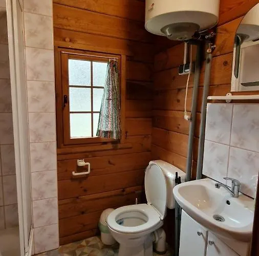 农家乐 Przystan Wodnica